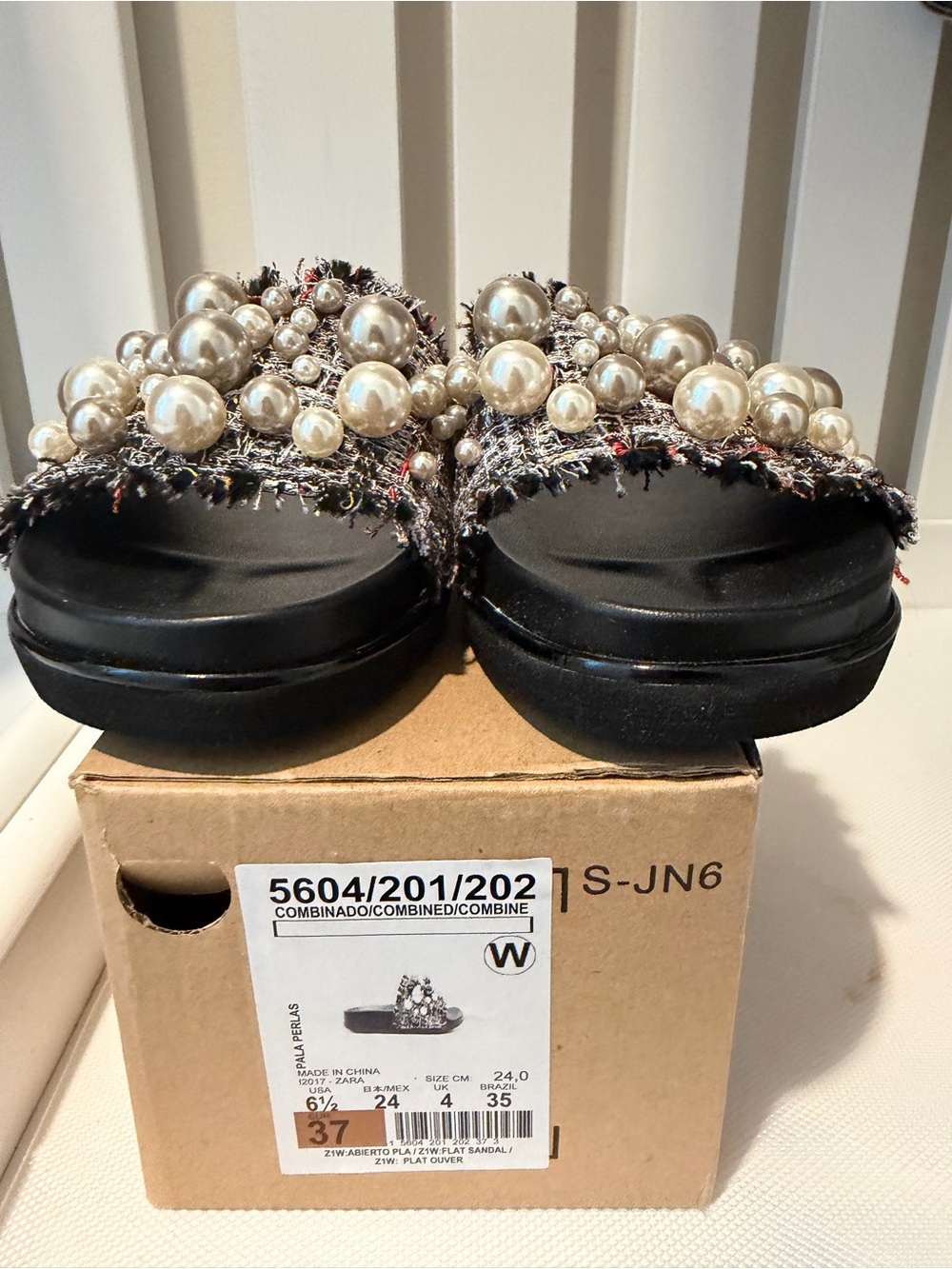 Zara Black Tweed Pearl Slide Sandals - Picture 3 of 5